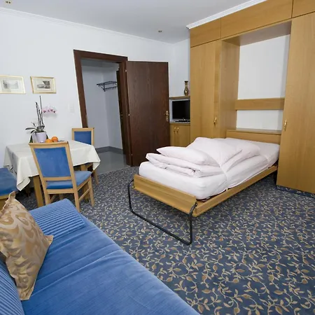 Cristal Appartementhaus Lejlighed