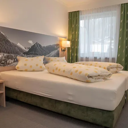 Cristal Appartementhaus