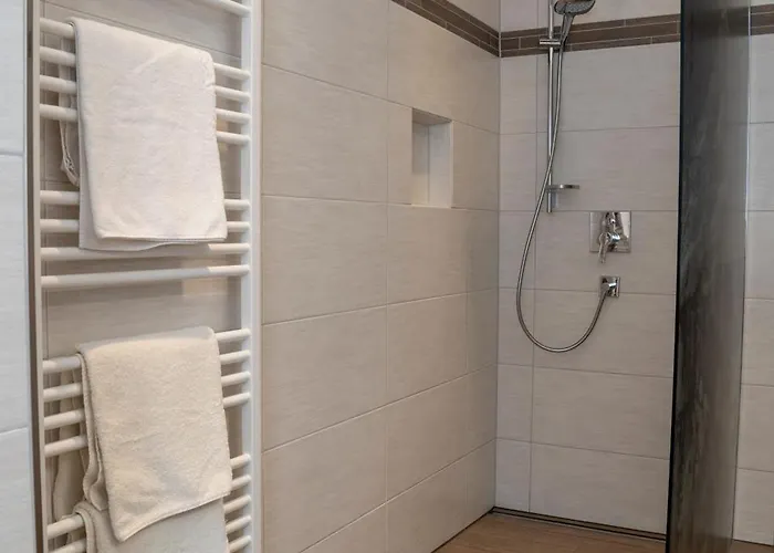 شقة Cristal Appartementhaus