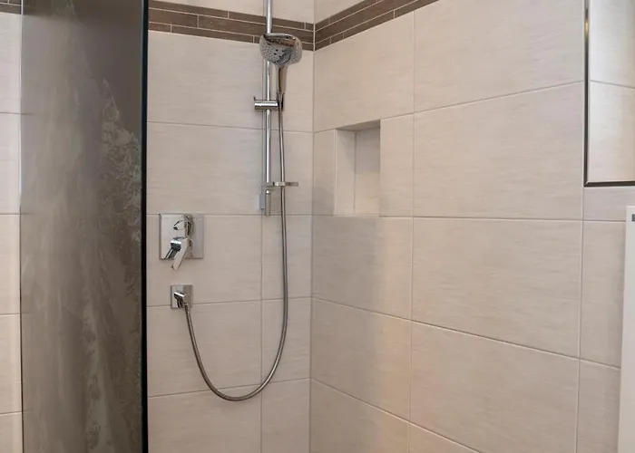 Cristal Appartementhaus *