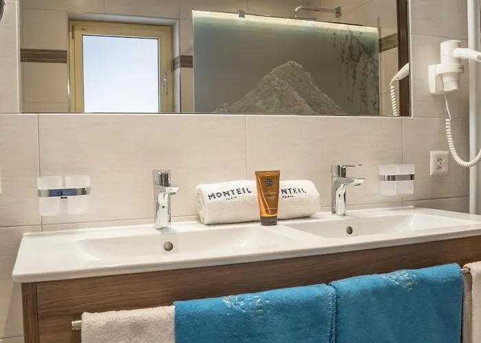 Cristal Appartementhaus سامنون