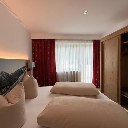 Cristal Appartementhaus