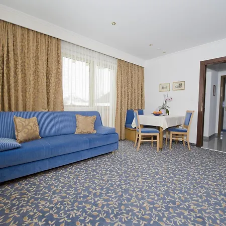 Apartment Cristal Appartementhaus