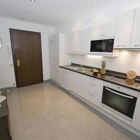 Apartment Cristal Appartementhaus